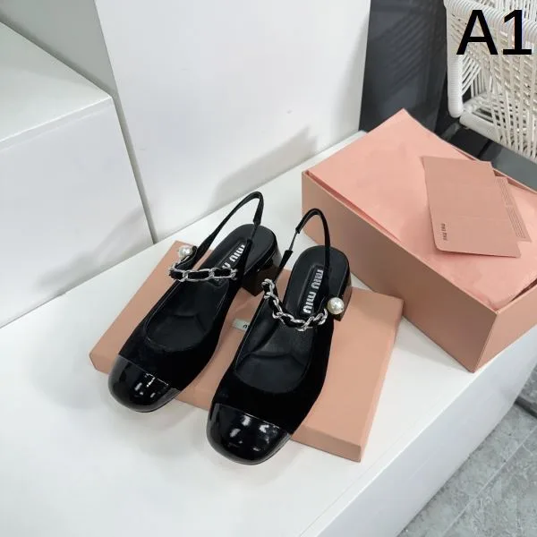 2026 ホリデー限定 MIU MIU ミュウミュウ レディースサンダル 商品画像 10