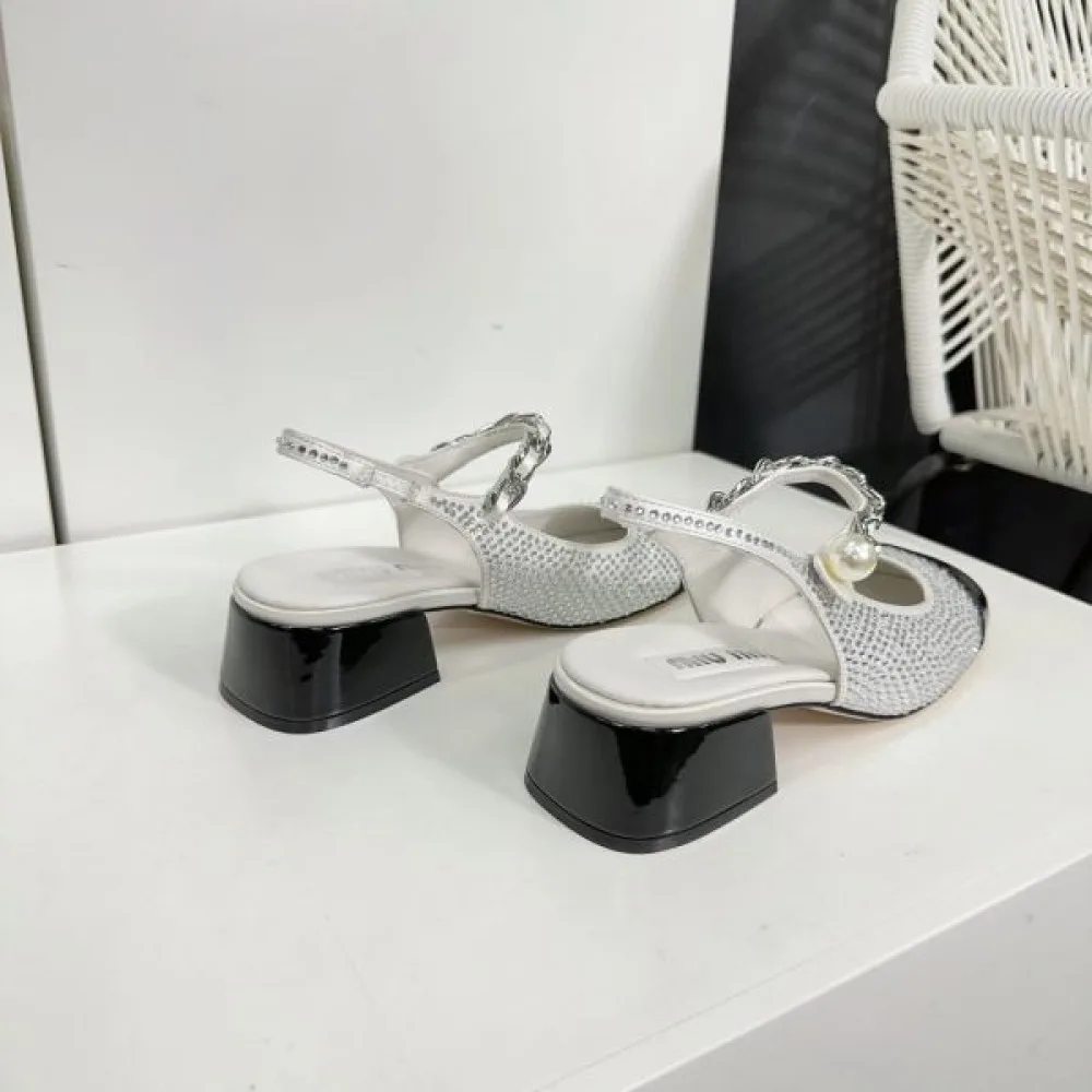 2026 抜群な新鮮度 MIU MIU ミュウミュウ レディースサンダル 商品画像 8
