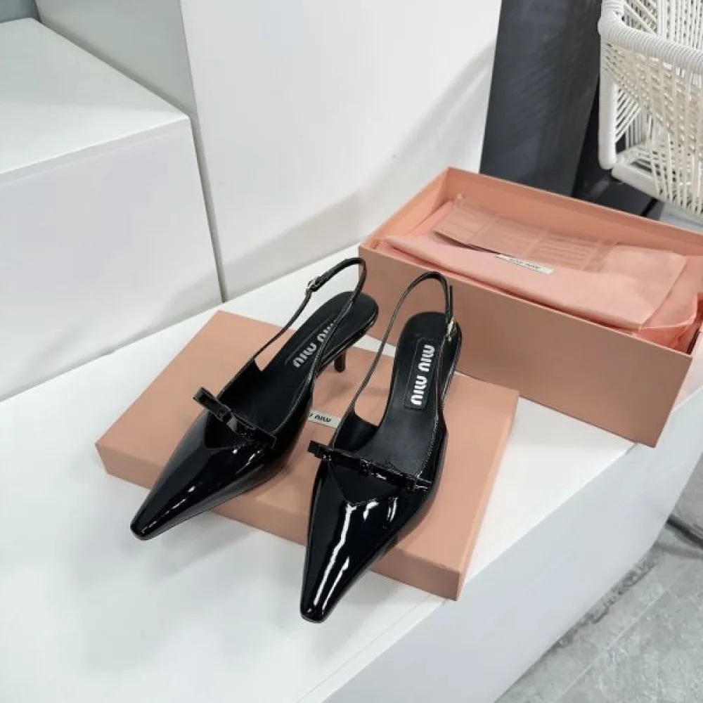 2026 定番人気商品 MIU MIU ミュウミュウ レディースサンダル 商品画像 5