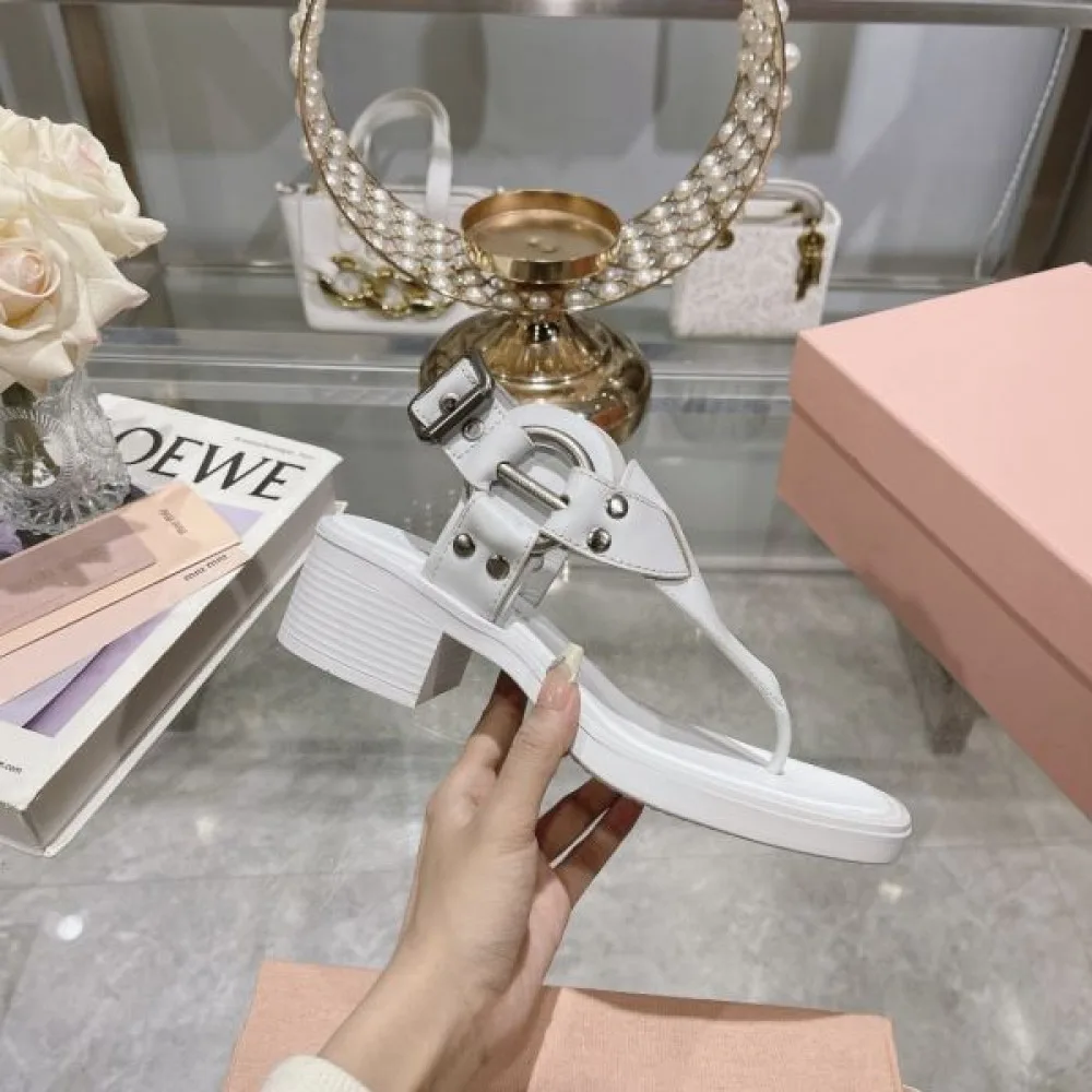 2026 もうすぐ日本上陸 MIU MIU ミュウミュウ レディースサンダル 商品画像 5