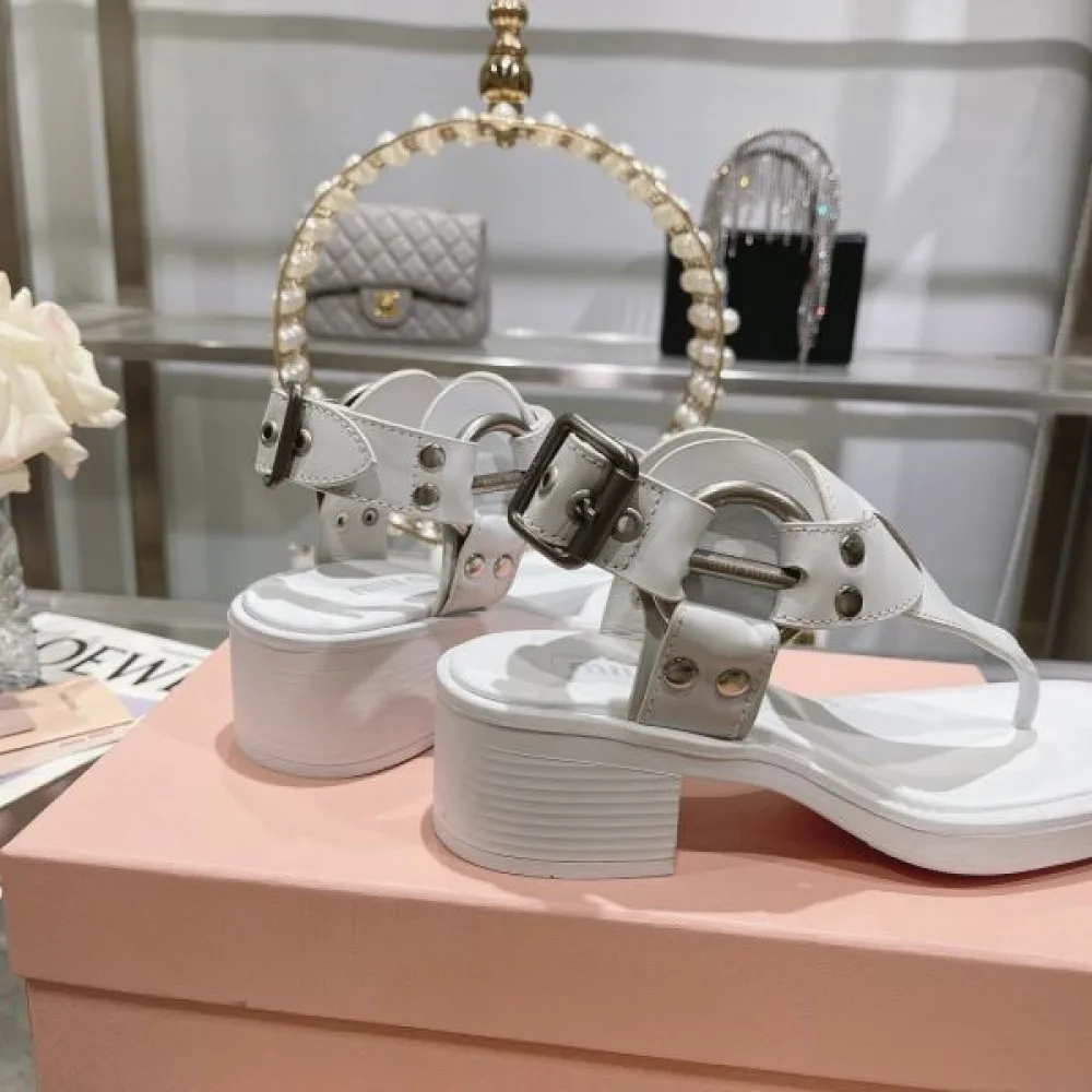 2026 もうすぐ日本上陸 MIU MIU ミュウミュウ レディースサンダル 商品画像 7
