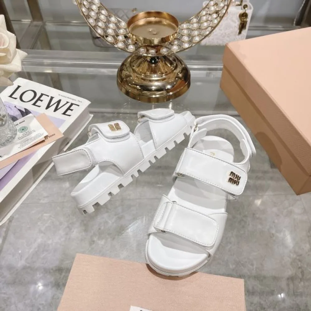 2026 ギフトにオススメ MIU MIU ミュウミュウ レディースサンダル 商品画像 6