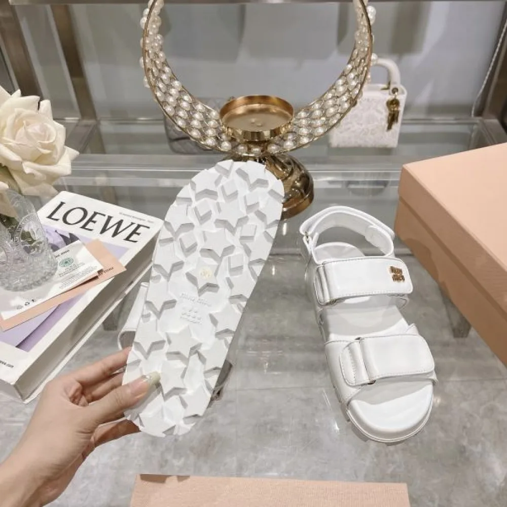 2026 ギフトにオススメ MIU MIU ミュウミュウ レディースサンダル 商品画像 9