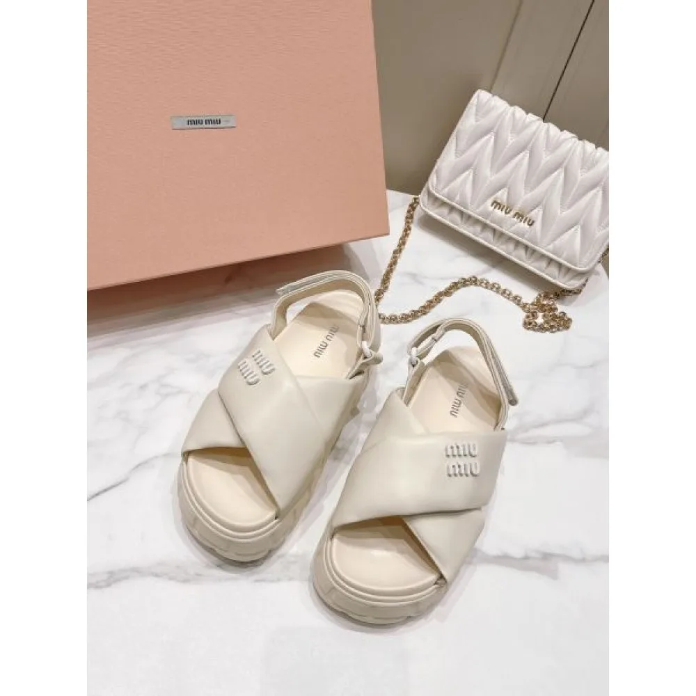 2026 セレブも多数愛用 MIU MIU ミュウミュウ レディースサンダル 商品画像 4