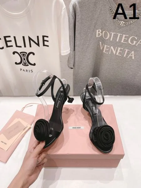 2026 衝撃セールで破格 MIU MIU ミュウミュウ レディースサンダル 商品画像 10