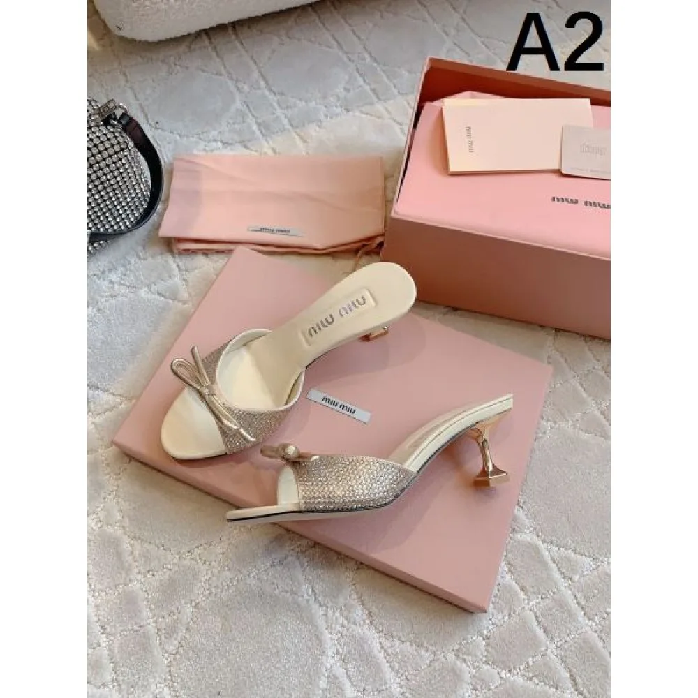 2026 最新大人気 MIU MIU ミュウミュウ レディースサンダル 商品画像 2