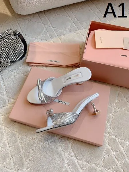 2026 最新大人気 MIU MIU ミュウミュウ レディースサンダル 商品画像 10