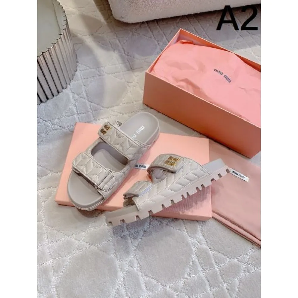 2026 最新作入荷 MIU MIU ミュウミュウ レディースサンダル 商品画像 2