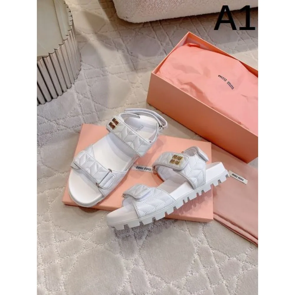 2026 最安値挑戦! MIU MIU ミュウミュウ レディースサンダル 商品画像 1
