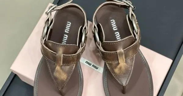 2026 好印象120% MIU MIU ミュウミュウ レディースサンダル 商品画像 9