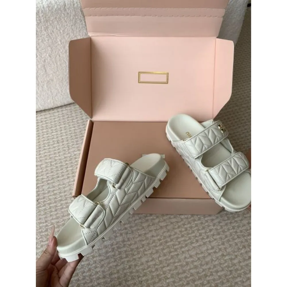 2026 HOT品質保証 MIU MIU ミュウミュウ レディースサンダル 商品画像 3