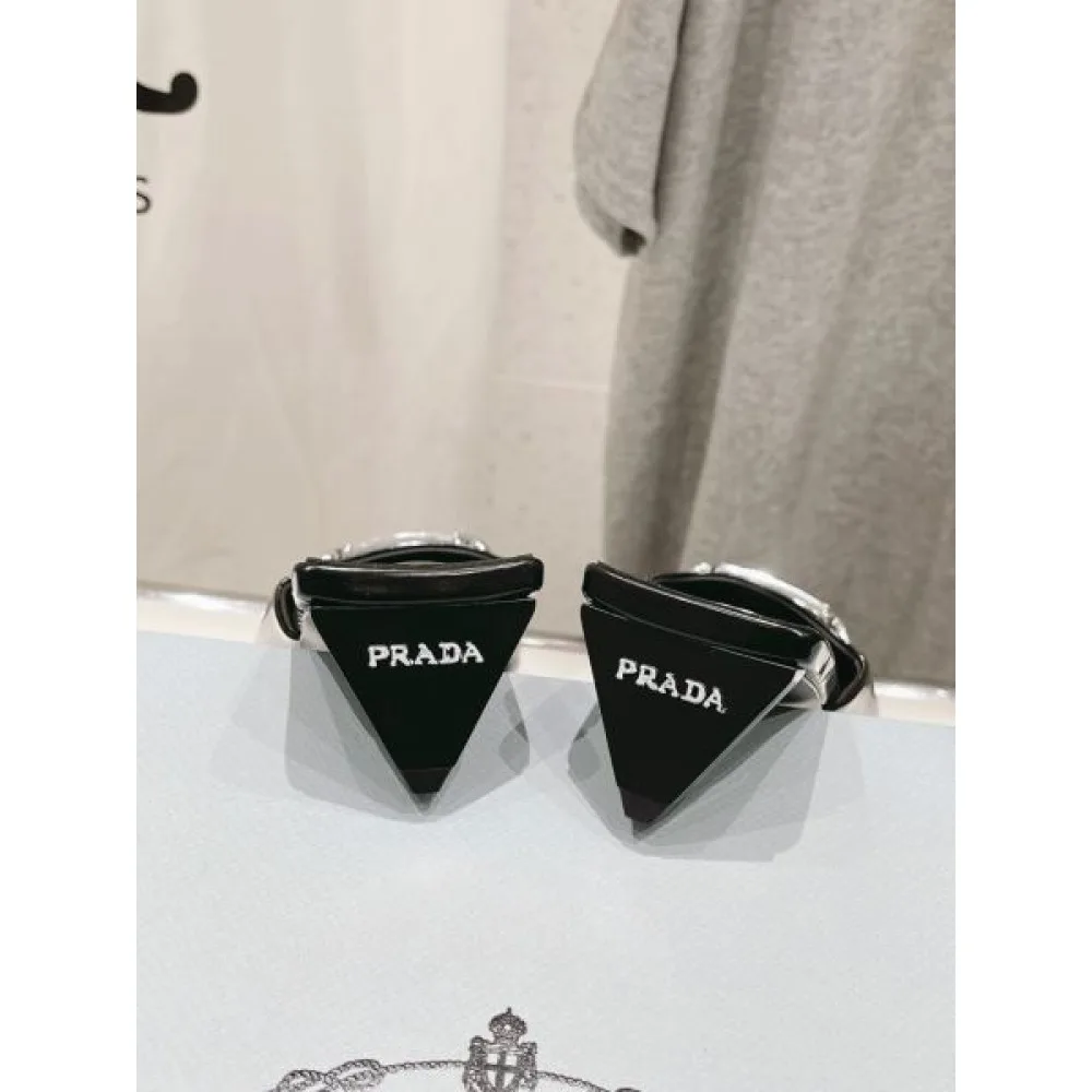 2026 国境も時代も超えた夏季新作 PRADA プラダ レディーススリッパ 商品画像 8
