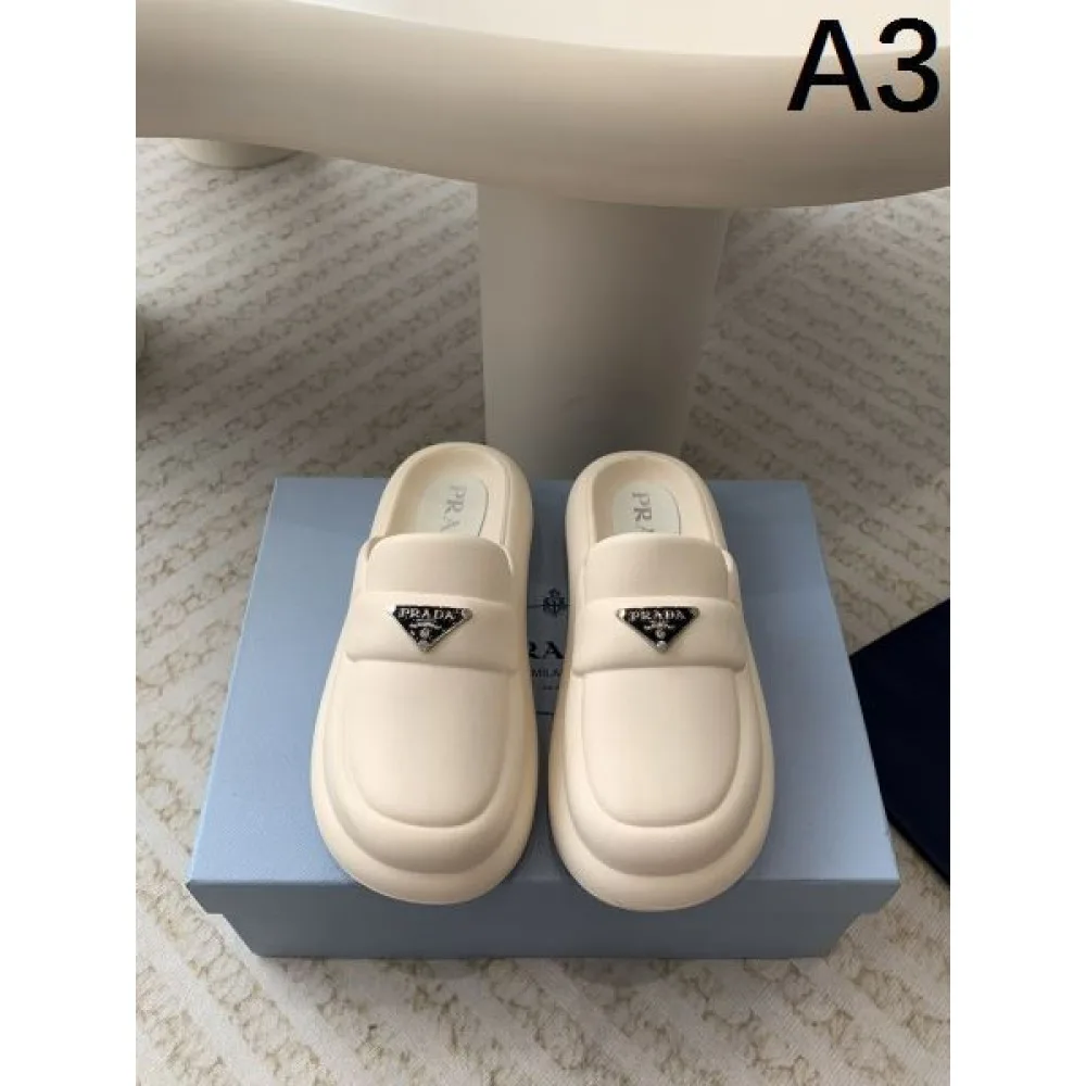 2026 上品ですっきり、好感度抜群 PRADA プラダ レディーススリッパ 商品画像 3