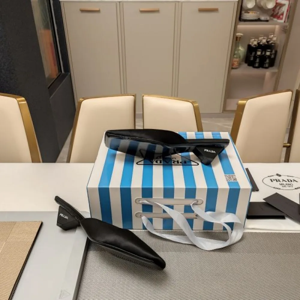2026 新作限定華やかキュート PRADA プラダ レディースサンダル 商品画像 8