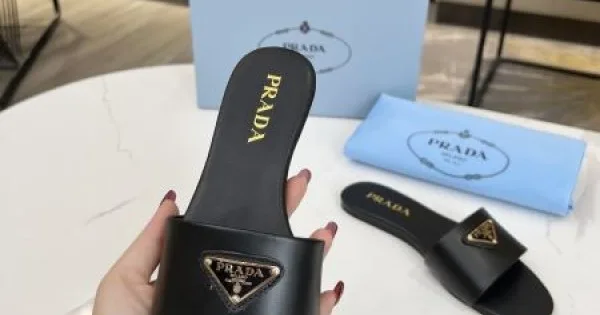 2026 オシャレに見せられます PRADA プラダ レディースサンダル 商品画像 11