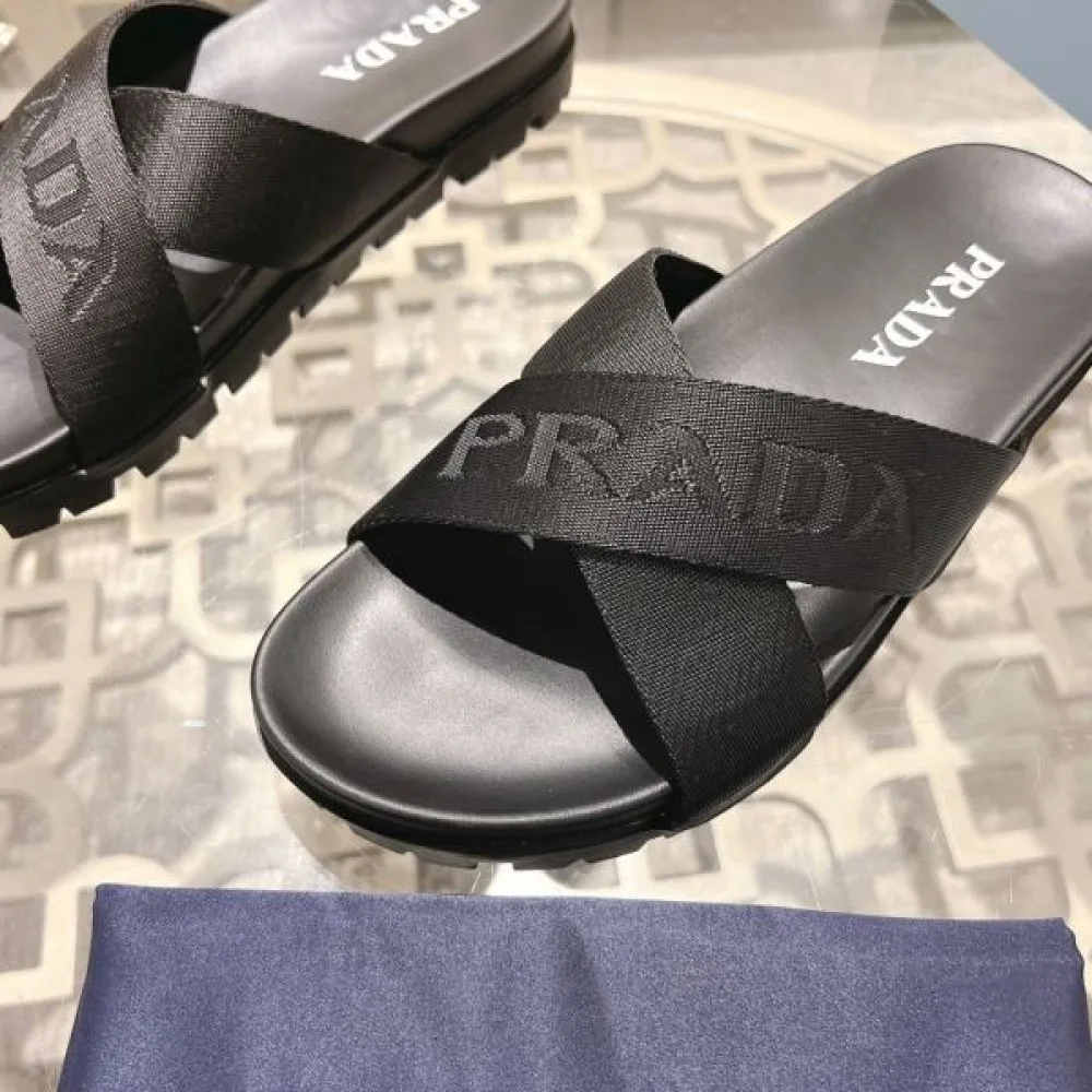 2026 トレンドコーデが楽しめ PRADA プラダ レディースサンダル 商品画像 8