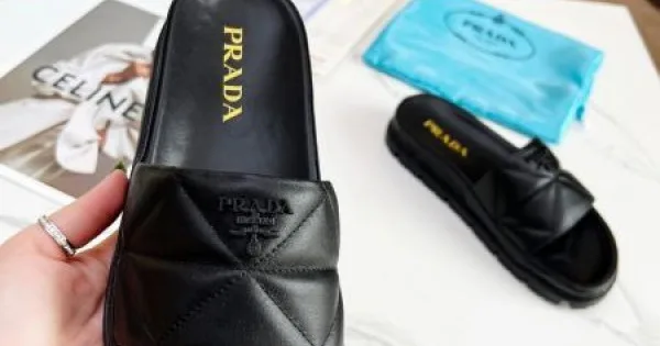 2026 個性的な印象に仕上がり PRADA プラダ レディースサンダル 商品画像 11