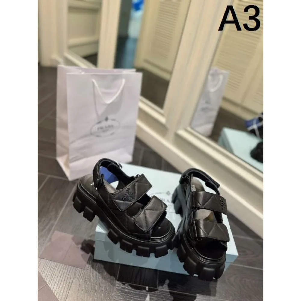 2026 カジュアルさが強すぎる PRADA プラダ レディースサンダル 商品画像 4
