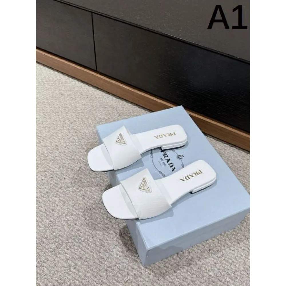 2026 大人気春夏コレクション PRADA プラダ レディースサンダル 商品画像 1