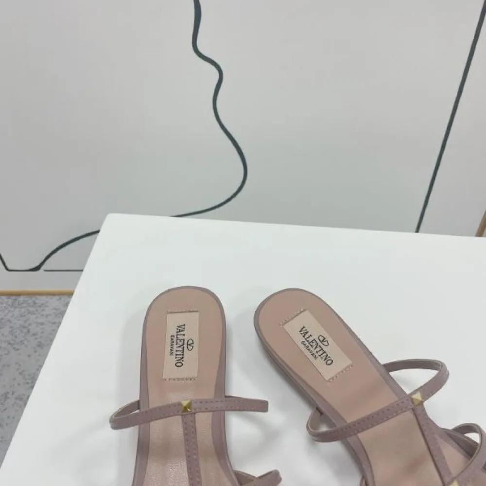2026 抜群な通気性 VALENTINO ヴァレンティノ レディーススリッパ 商品画像 7