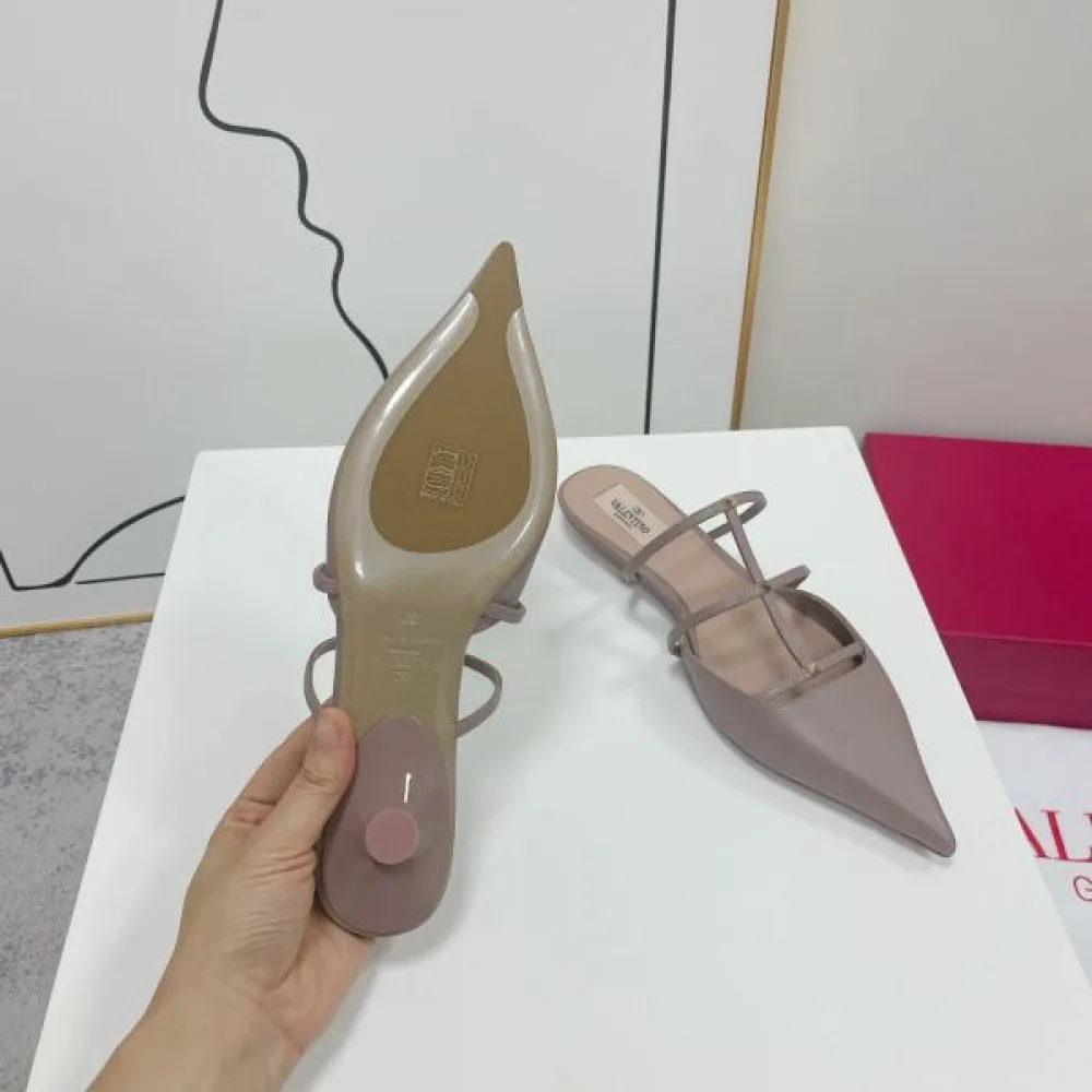 2026 抜群な通気性 VALENTINO ヴァレンティノ レディーススリッパ 商品画像 9
