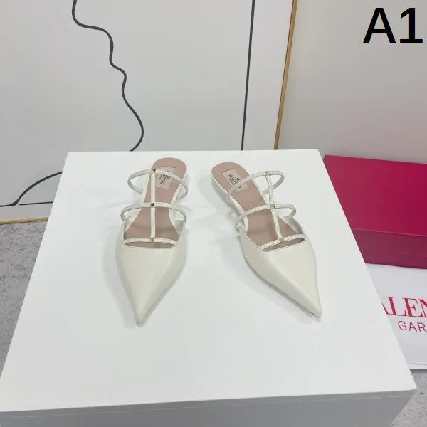 2026 抜群な通気性 VALENTINO ヴァレンティノ レディーススリッパ 商品画像 10