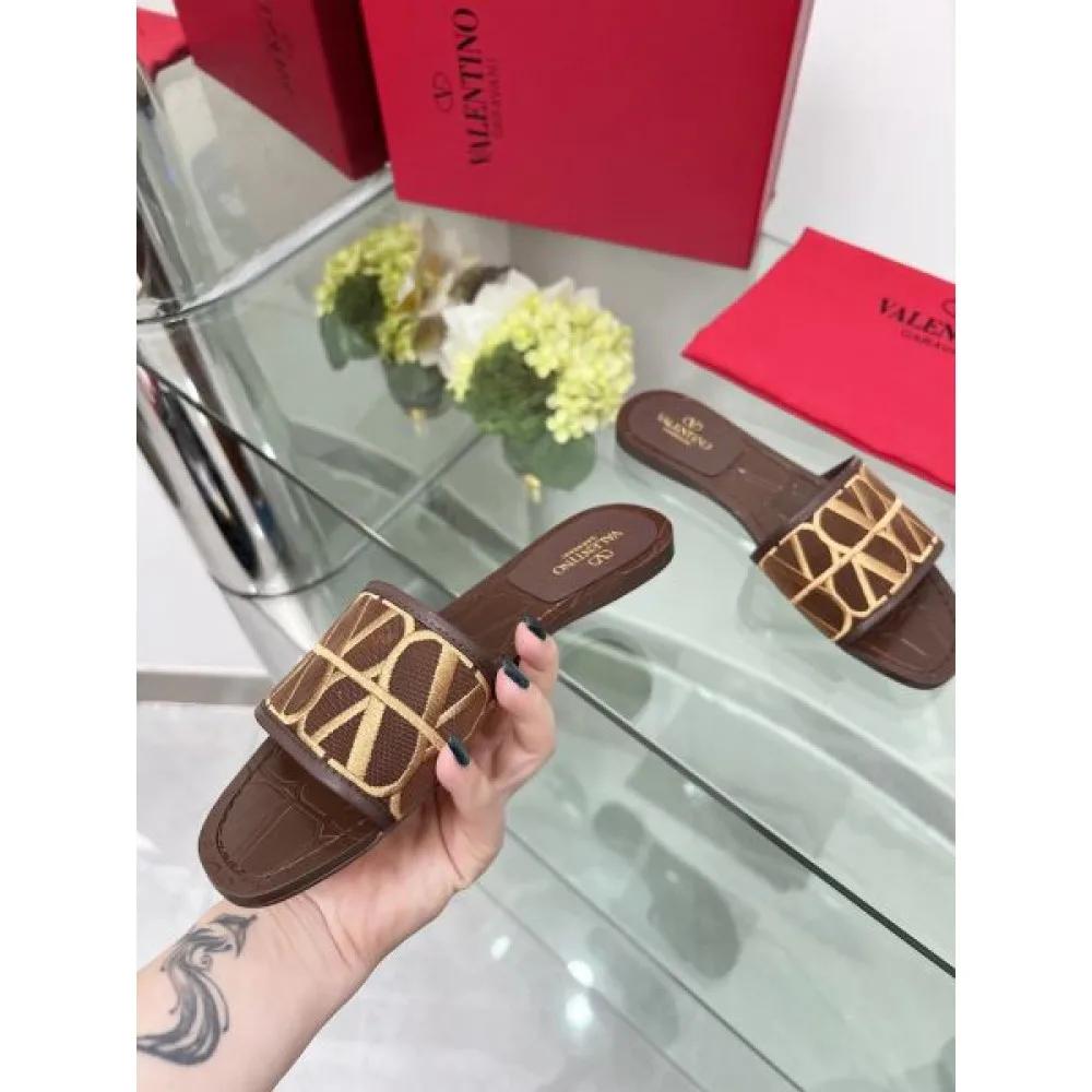 2026 色にも流行り VALENTINO ヴァレンティノ レディーススリッパ 商品画像 8