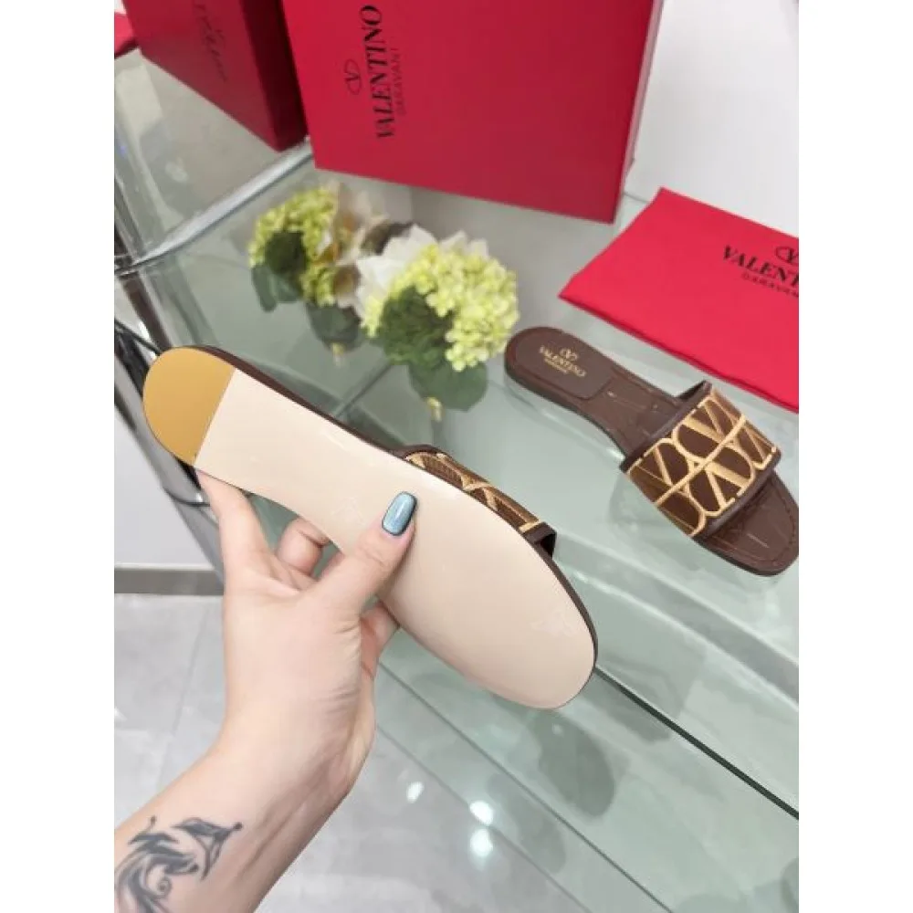2026 色にも流行り VALENTINO ヴァレンティノ レディーススリッパ 商品画像 10