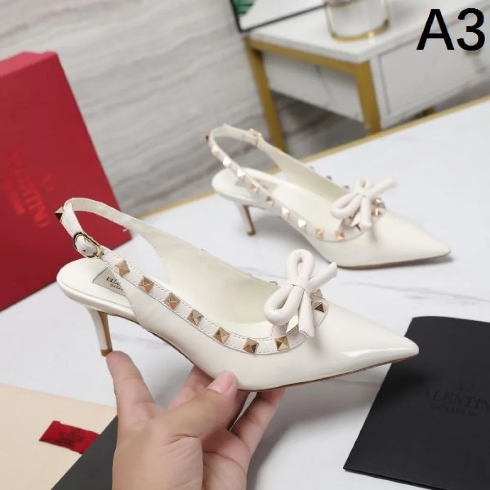 2026 春夏限定定番 VALENTINO ヴァレンティノ レディースサンダル 商品画像 3