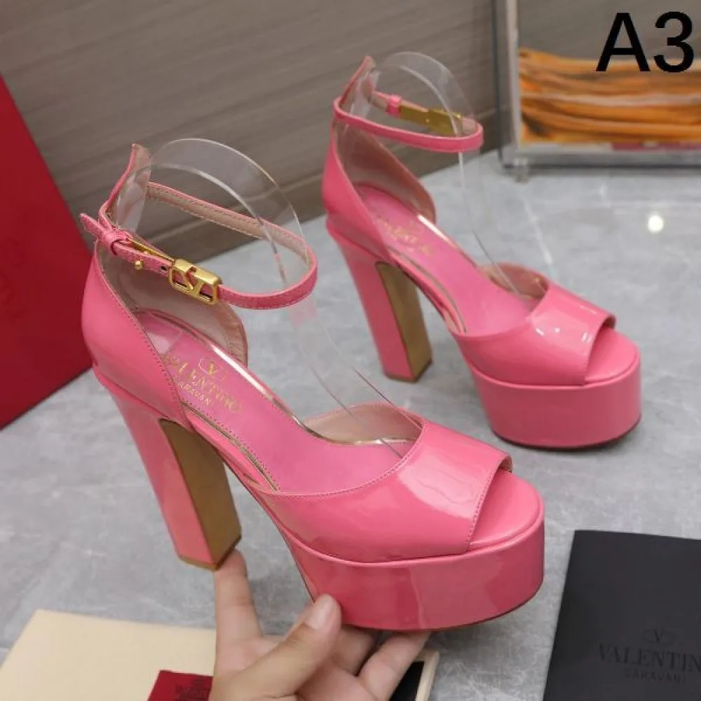 2026 洗練デザイン VALENTINO ヴァレンティノ レディースサンダル 商品画像 3