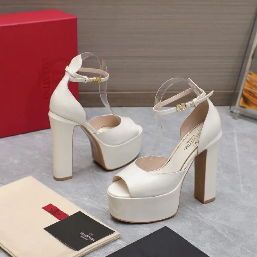 2026 洗練デザイン VALENTINO ヴァレンティノ レディースサンダル 商品画像 7