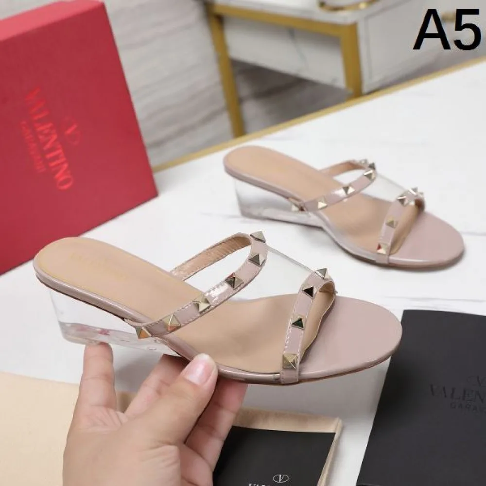 2026 限定生産品 VALENTINO ヴァレンティノ レディースサンダル 商品画像 5