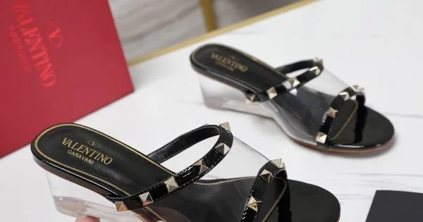 2026 限定生産品 VALENTINO ヴァレンティノ レディースサンダル 商品画像 12