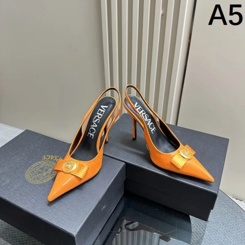 2026 セレブも愛用 VERSACE ヴェルサーチェ レディースサンダル 商品画像 5
