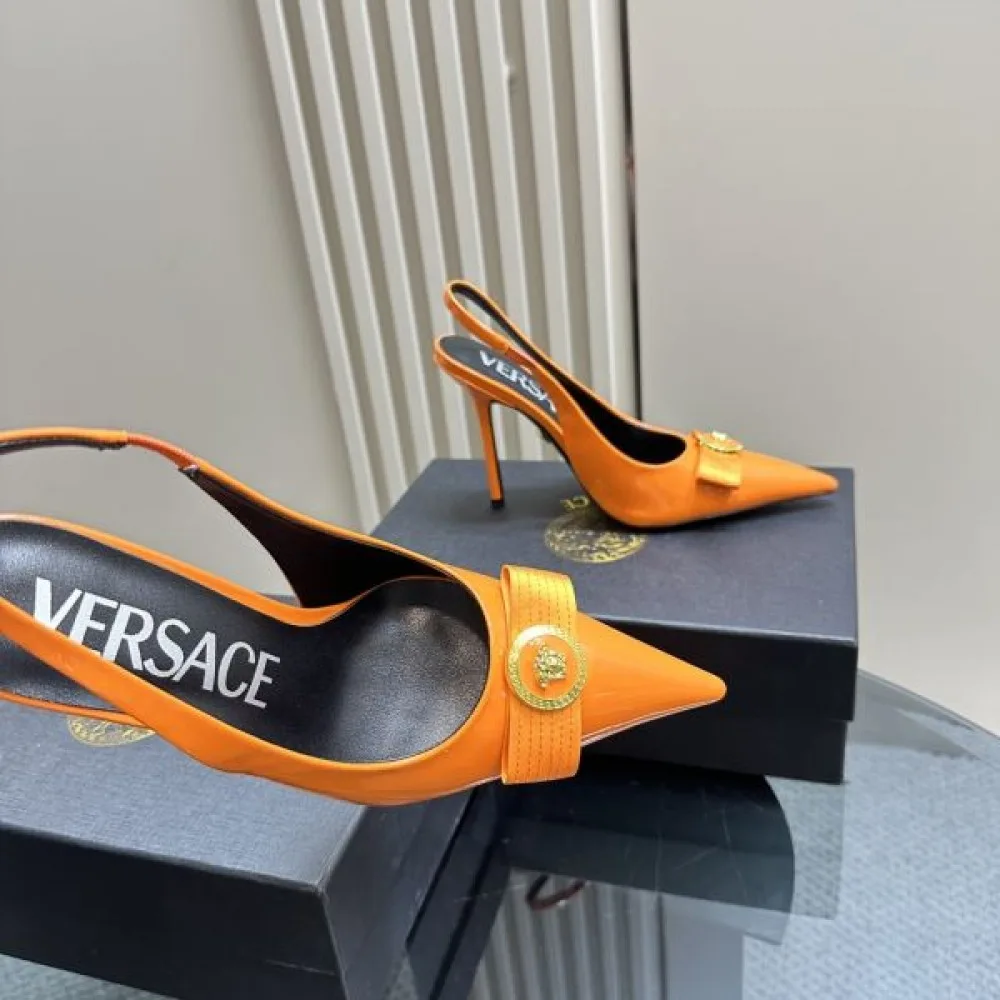 2026 セレブも愛用 VERSACE ヴェルサーチェ レディースサンダル 商品画像 7