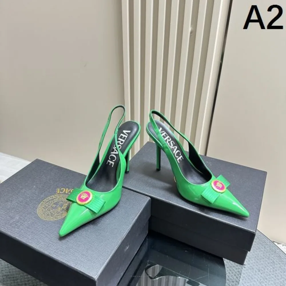 2026 ベストセラー VERSACE ヴェルサーチェ レディースサンダル 商品画像 2