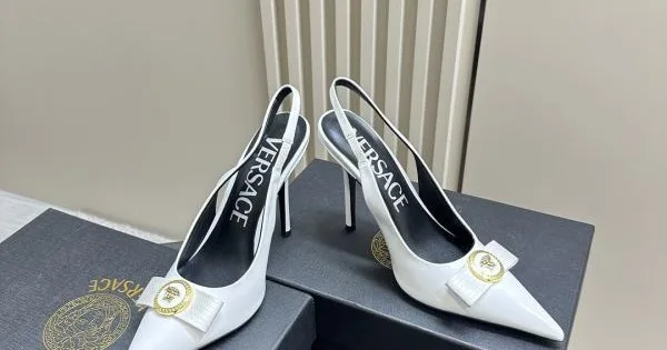 2026 ベストセラー VERSACE ヴェルサーチェ レディースサンダル 商品画像 11