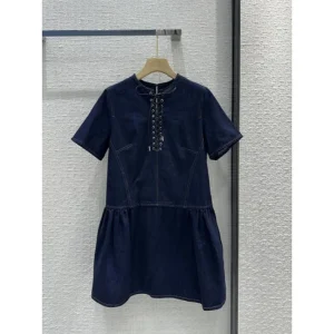 2026 ワンピース ALEXANDER WANG アレキサンダーワン 夏季大活躍 商品画像 1