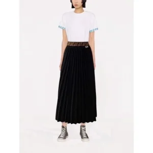 2026 ロングスカート FENDI フェンデイ この春夏注目のトップス 商品画像 1