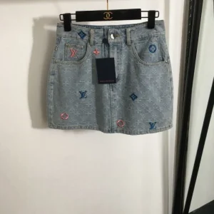 2026 デニムスカート LOUIS VUITTON ルイヴィトン トレンド感抜群 商品画像 1