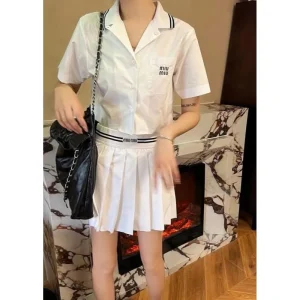 2026 上下セット MIU MIU ミュウミュウ 春夏シーズン始動 商品画像 1