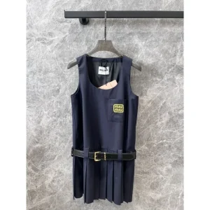 2026 ワンピース MIU MIU ミュウミュウ お気に入りのスタイル 商品画像 1