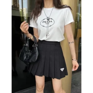 2026 上下セット PRADA プラダ お勧め使える未入荷ブランド 商品画像 1