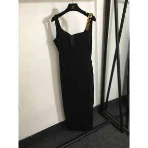 2026 ワンピース VERSACE ヴェルサーチェ 主役級アイテム 商品画像 1