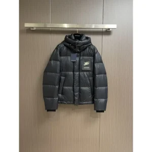 2024FW LOUIS VUITTON ルイヴィトン HOT品質保証 メンズ用 ダウンジャケット 商品画像 1