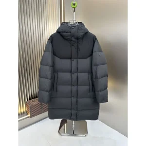 2024FW MONCLER モンクレール 最安価格新品 メンズ用 ダウンジャケット 商品画像 1