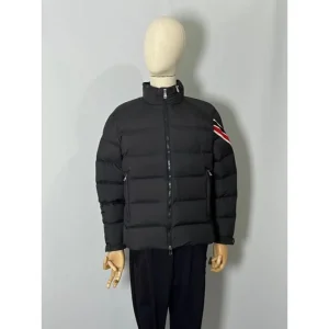 2024FW MONCLER モンクレール 愛用ブランド メンズ用 ダウンジャケット 商品画像 1