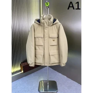 2024FW PRADA プラダ 海外限定アイテム メンズ用 ダウンジャケット 商品画像 1