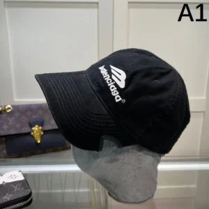 2026 帽子 BALENCIAGA バレンシアガ 販売店舗限定モデル 商品画像 1