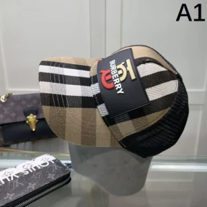 2026 帽子 BURBERRY バーバリー 海外限定春夏入荷 商品画像 1